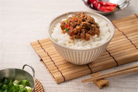 貴哥滷肉卷的滷制藝術：深度探索滷肉之秘