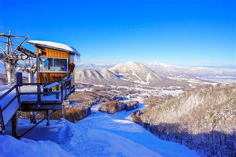 日本哪些城市有滑雪：关于日本冬季旅游的思考